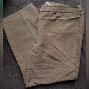 Chico’s Women’s Brown Houndstooth Pleated Work Trousers Slacks